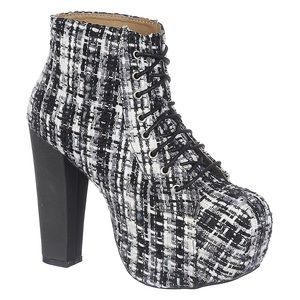 Shoe Republic LA Plaid Silla Boot NWOT